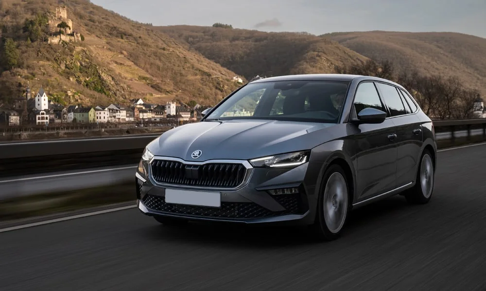 Skoda Scala (2024) — вид спереди, фото 4