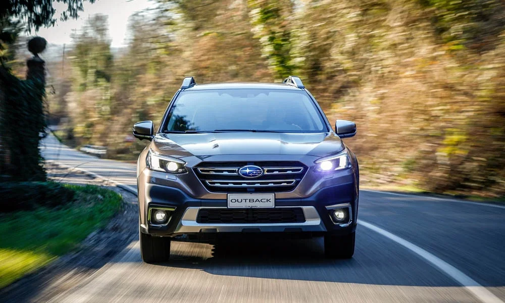 Фото Subaru Outback — вид спереди, фото 7. Оптика, решётка и бампер — первое впечатление о модели Subaru Outback — вид спереди, фото 7