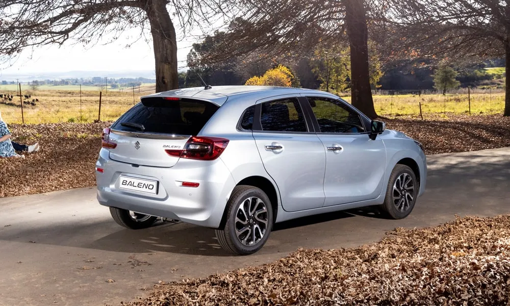 Suzuki Baleno (2024) — вид сзади, фото 3