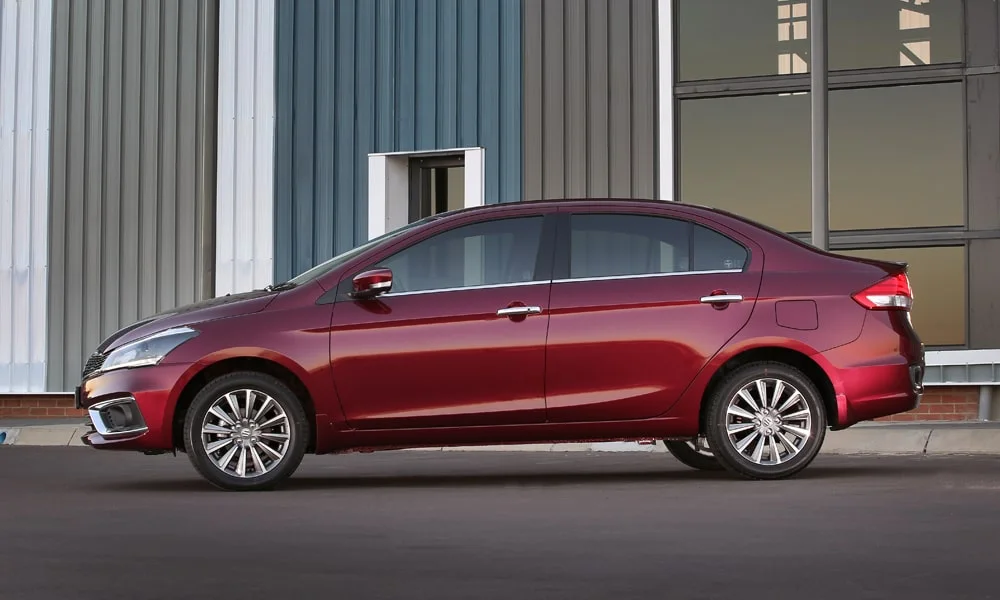 Suzuki Ciaz (2024) — вид сбоку, фото 2
