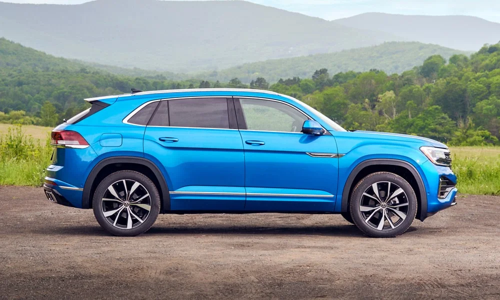 Volkswagen Atlas Cross Sport (2024) — вид сбоку