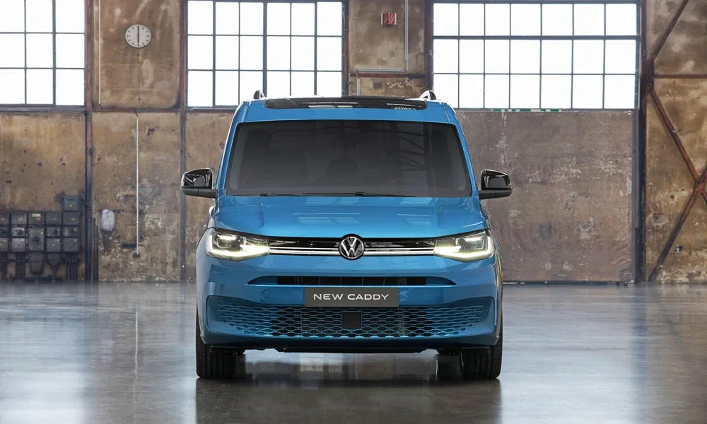 Volkswagen Caddy — вид спереди, фото 3