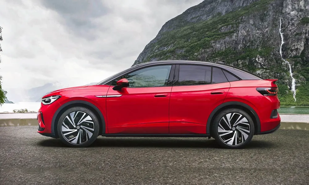 Volkswagen ID 5 — вид сбоку