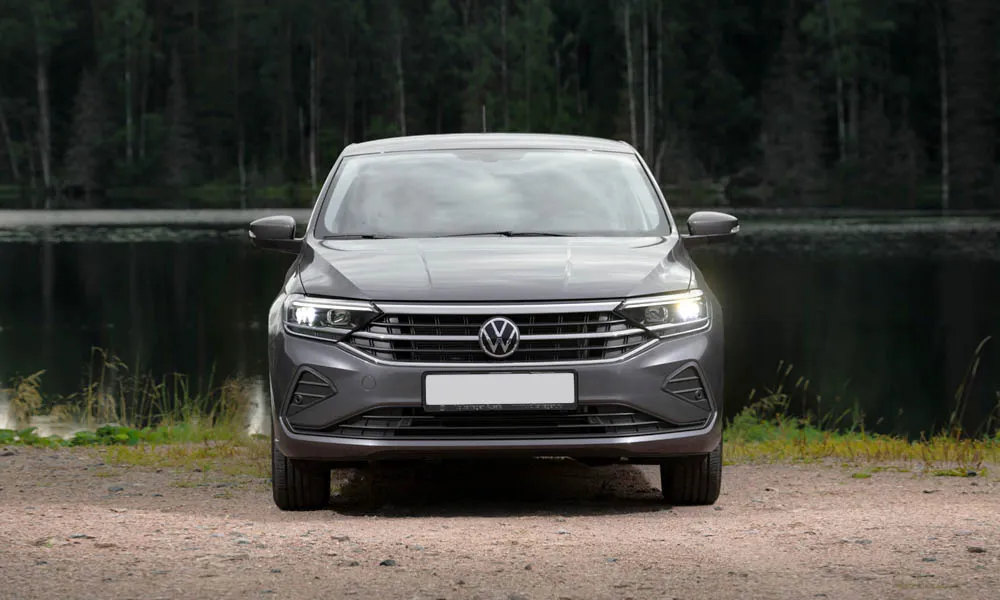 Volkswagen Polo — вид спереди, фото 16