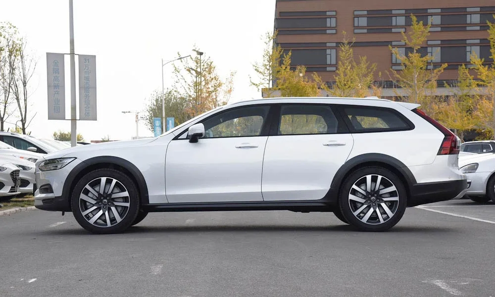 Volvo V90 Cross Country